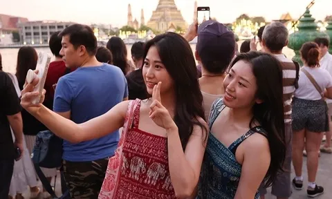 Nội bộ Thái Lan chia rẽ khi khách Trung Quốc 'quay lưng'