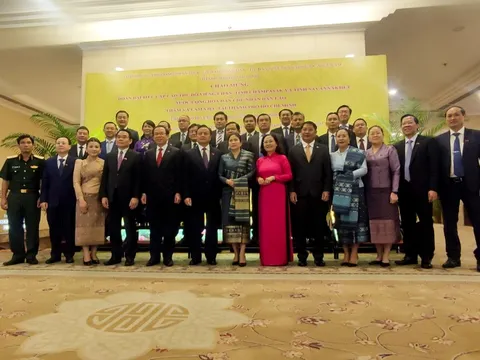 Lãnh đạo TP HCM tiếp Đoàn đại biểu cấp cao 3 tỉnh thành của Lào